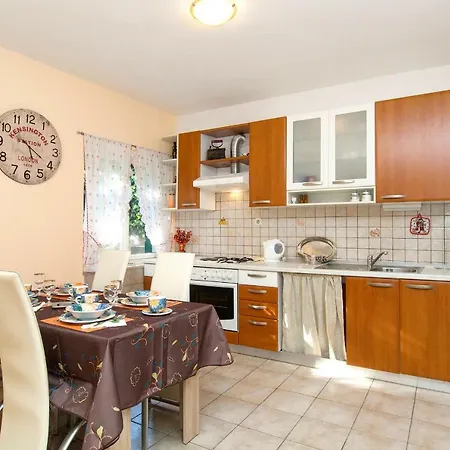 Darian Bacvice Apartment Split